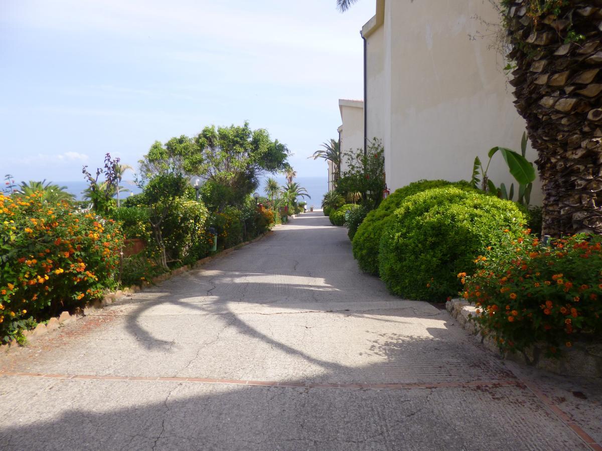 Il Poggio Di Tropea Hotell Parghelia Eksteriør bilde