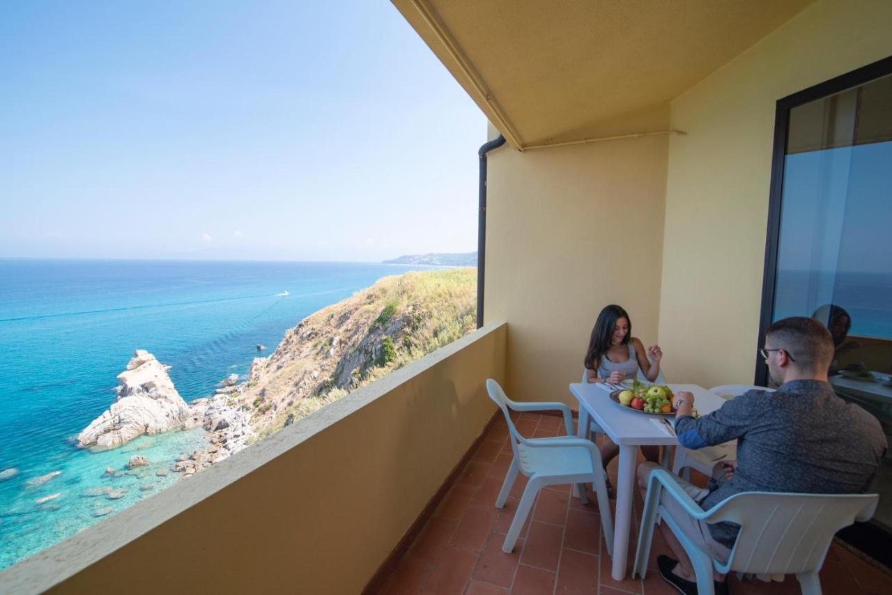 Il Poggio Di Tropea Hotell Parghelia Eksteriør bilde