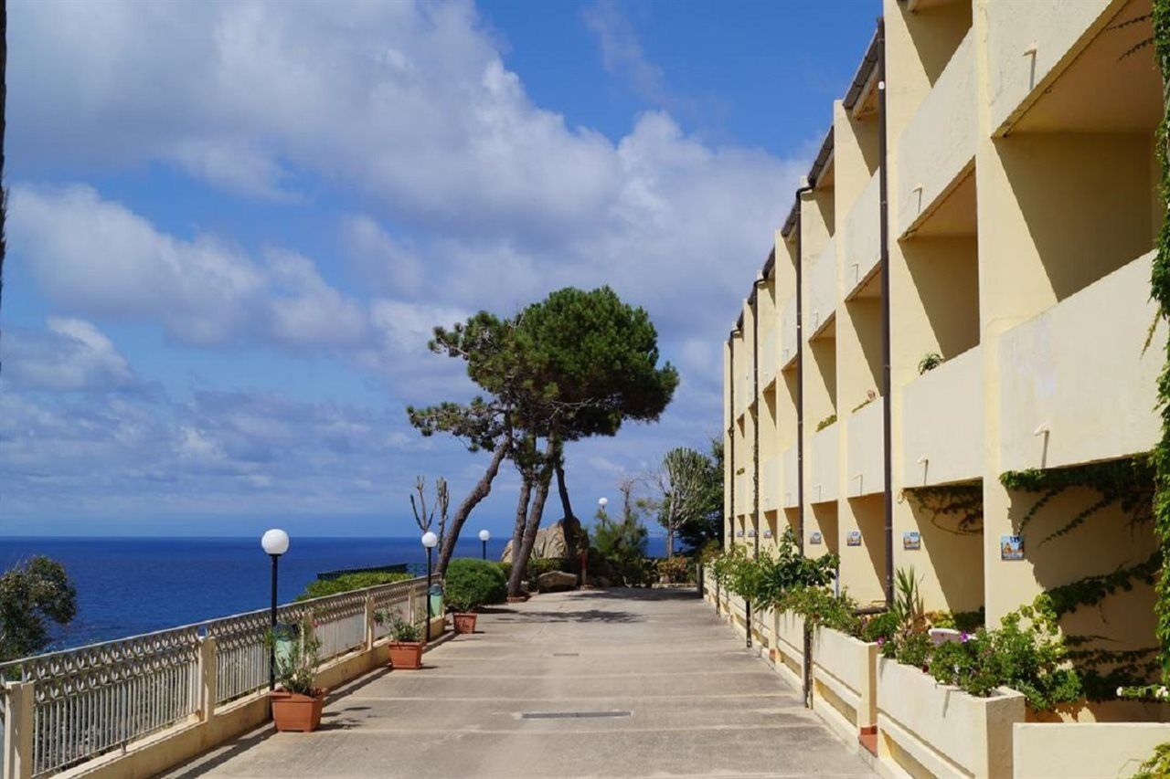 Il Poggio Di Tropea Hotell Parghelia Eksteriør bilde